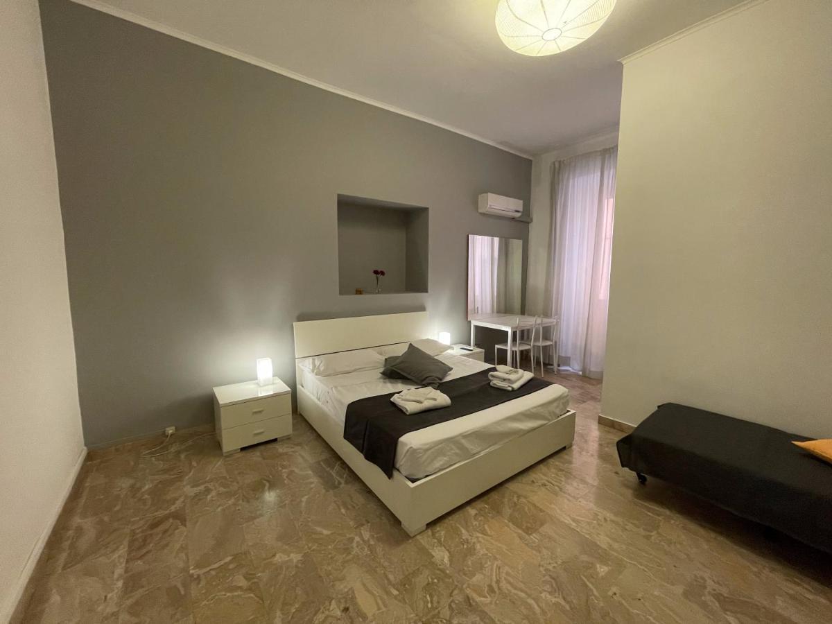Hotel Sleepy Max Rom Exterior foto